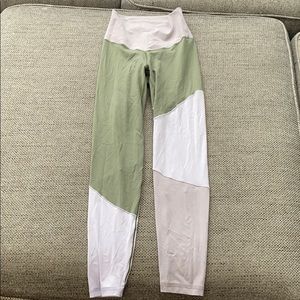 aerie chill play move tri colored leggings!